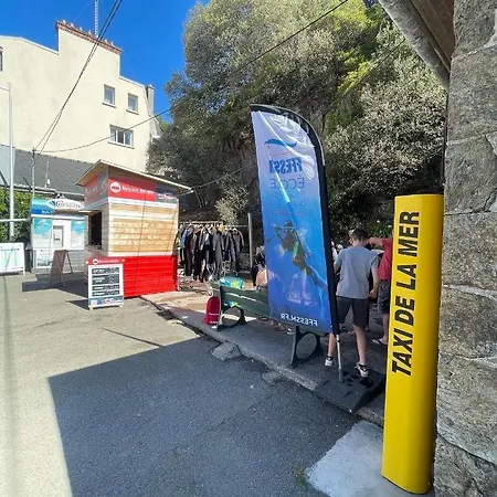 Bella Cruz: Premium Beachside With Electric Car Charging Dinard